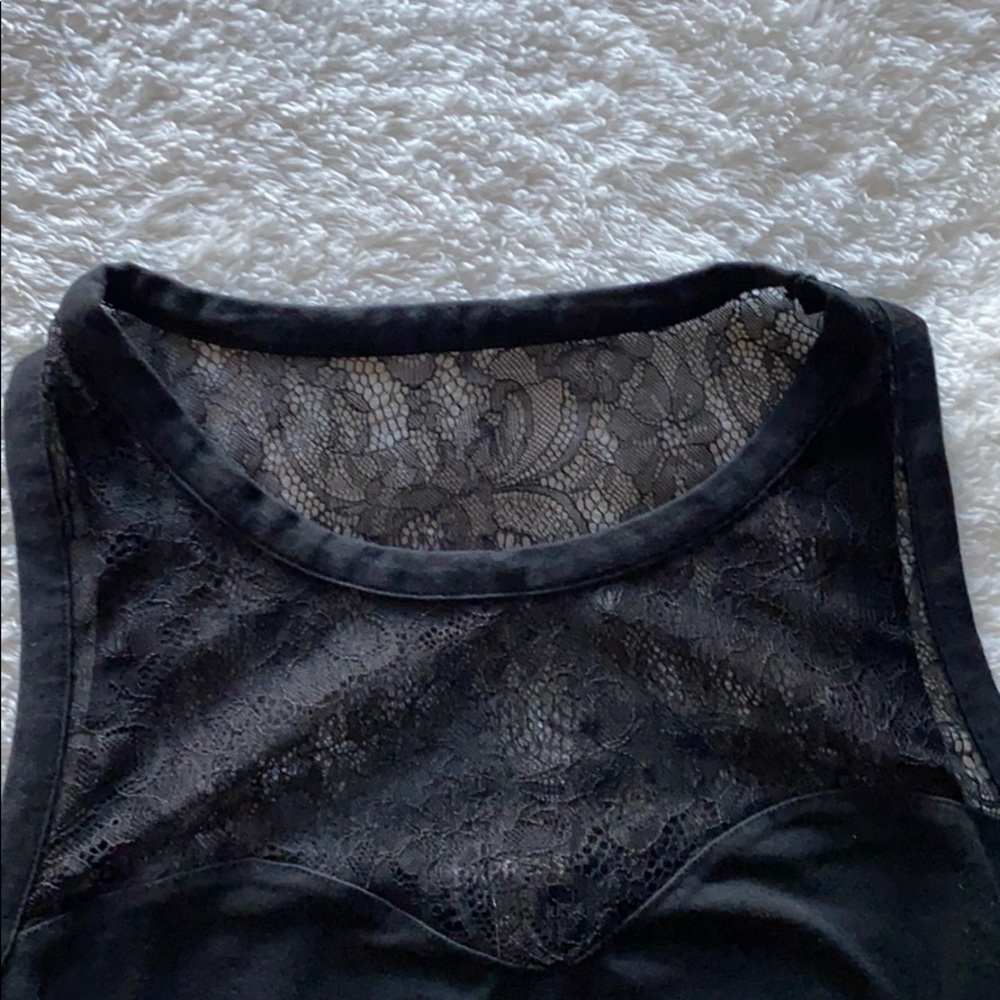 Express Muscle Tank - Picture 2 of 4